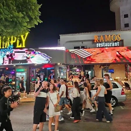 Casa Ramos On The Strip البوفيرا