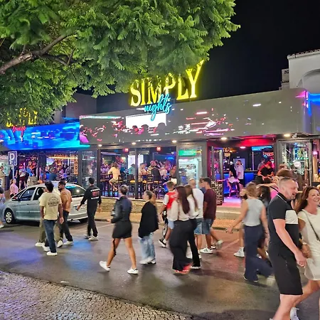 Pansiyon Casa Ramos On The Strip