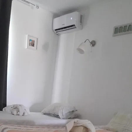 Casa Ramos On The Strip Homestay Albufeira