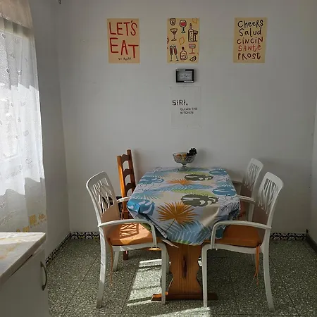 Casa Ramos On The Strip Homestay *