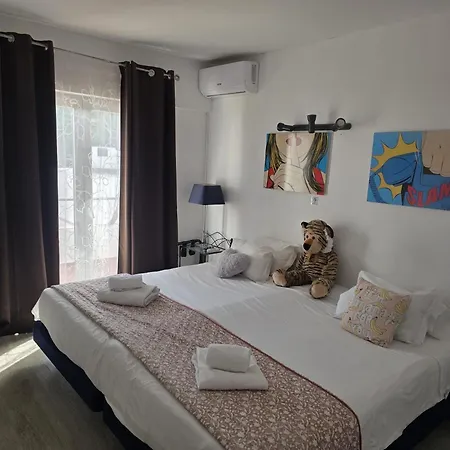 Casa Ramos On The Strip * Albufeira